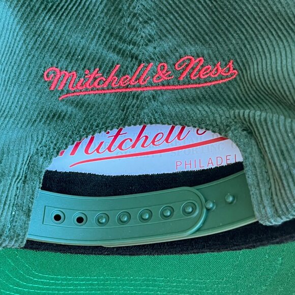 FRED SEGAL MITCHELL & NESS CORDUROY PRO PINCH SNAPBACK HAT Green NEW - Picture 3 of 4